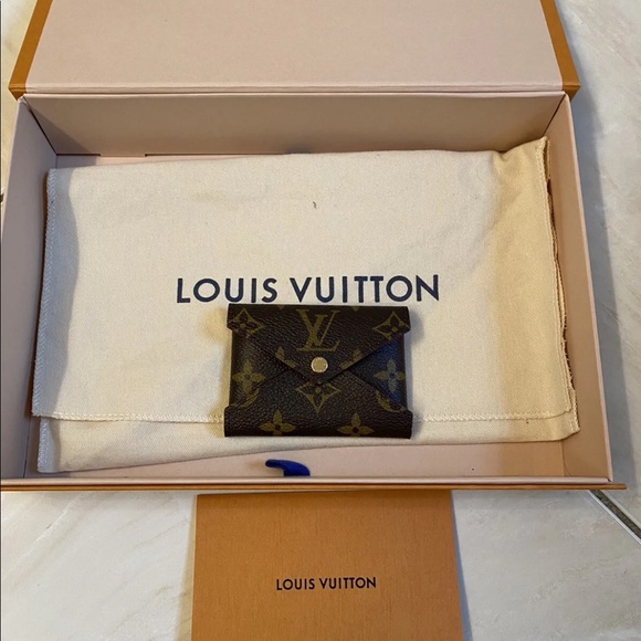 Authentic Louis Vuitton Kirigami Pouch size small with chains & insert - Picture 2 of 7
